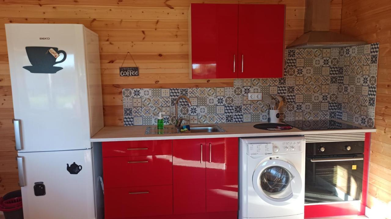 Las Cabanas De Tino Cimanes del Tejar Esterno foto